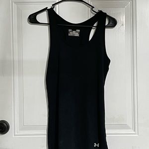 2 ribbed Under Armour work out tanks